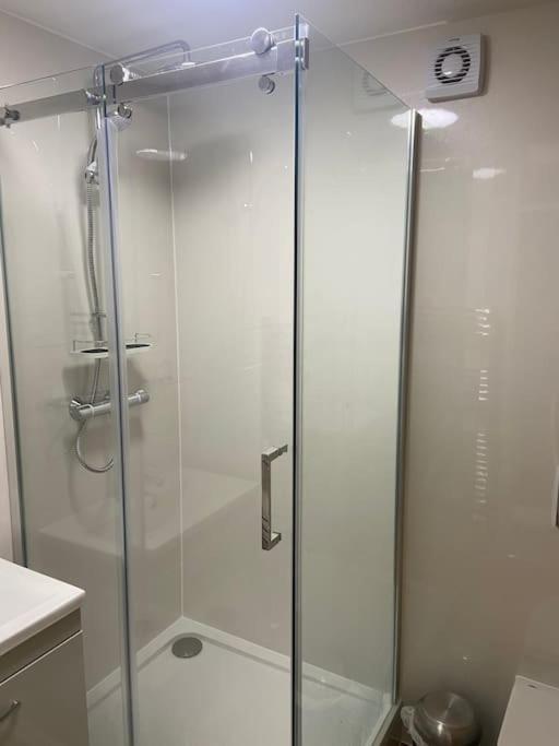 One Bedroom Ground Floor Flat Central Chichester Ngoại thất bức ảnh